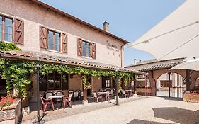 Logis Hotel Le Relais Des Dix Crus  2*