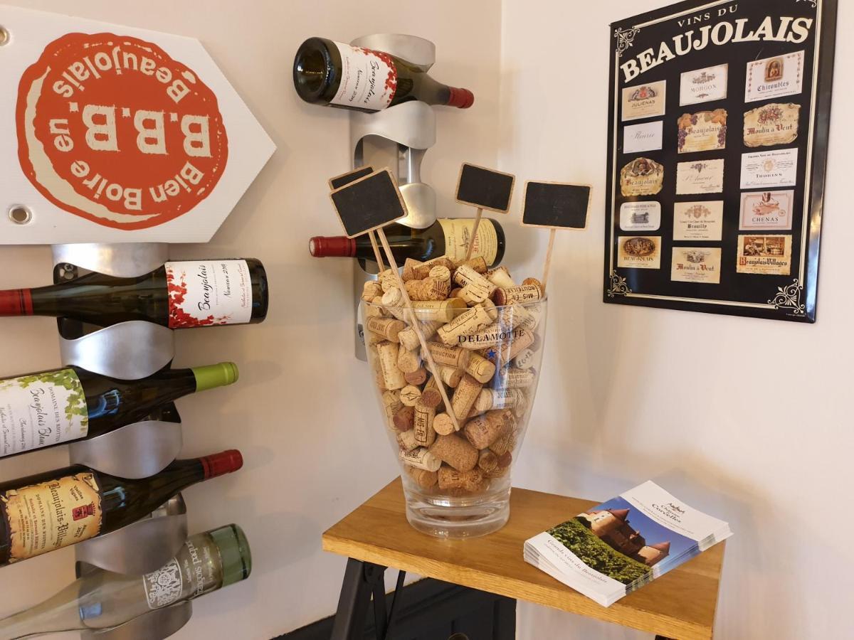 Logis Hotel Le Relais Des Dix Crus Corcelles-en-Beaujolais Extérieur photo