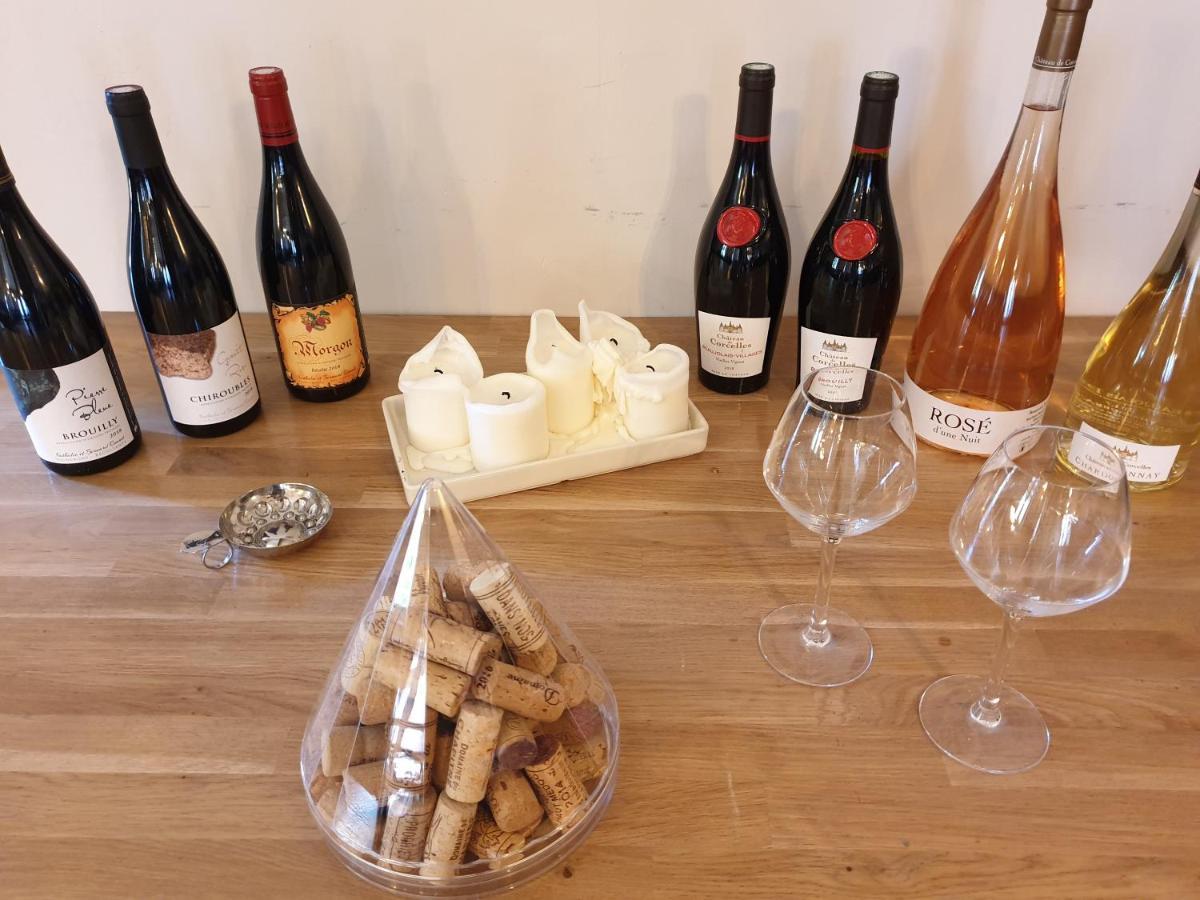 Logis Hotel Le Relais Des Dix Crus Corcelles-en-Beaujolais Extérieur photo