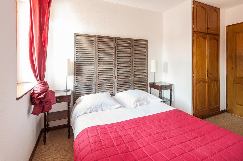 Logis Hotel Le Relais Des Dix Crus Corcelles-en-Beaujolais Extérieur photo